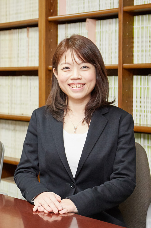 村上 奈緒子　（むらかみ・なおこ）